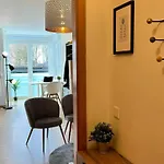 Aura I - Modernes & Gemuetliches Apartment, Zentral