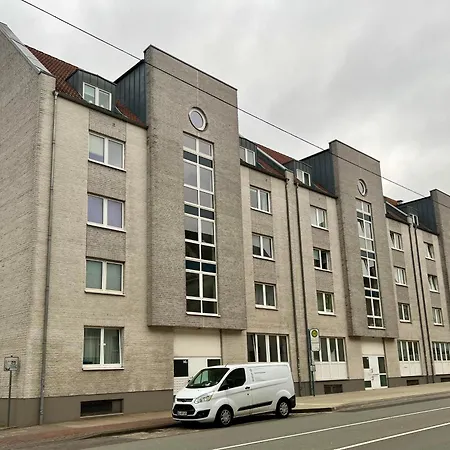 Moderne Und Gemuetliche Wohnung, Zentral Gelegen Apartment *