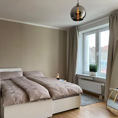 Apartment Moderne Und Gemuetliche Wohnung, Zentral Gelegen