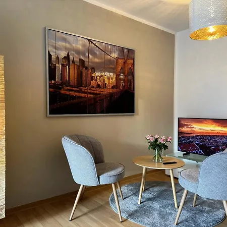 Aura I - Modernes & Gemuetliches Apartment, Zentral